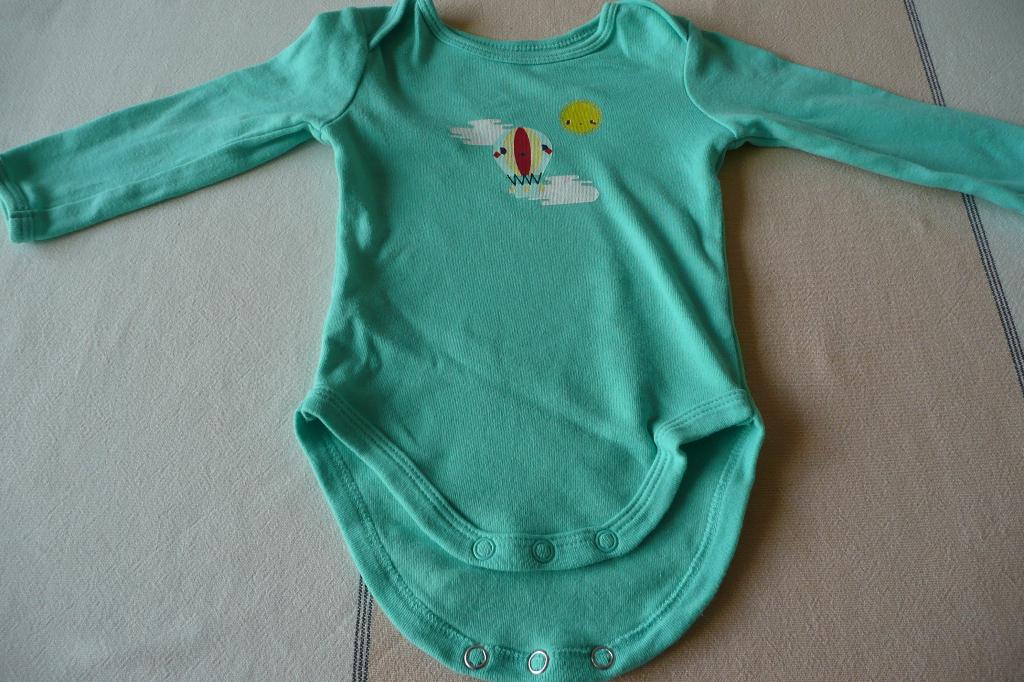 Lentegroene romper met luchtballon van de Hema Maat 50/56, Kinderen en Baby's, Babykleding | Maat 50, Nacht- of Onderkleding, Jongetje of Meisje