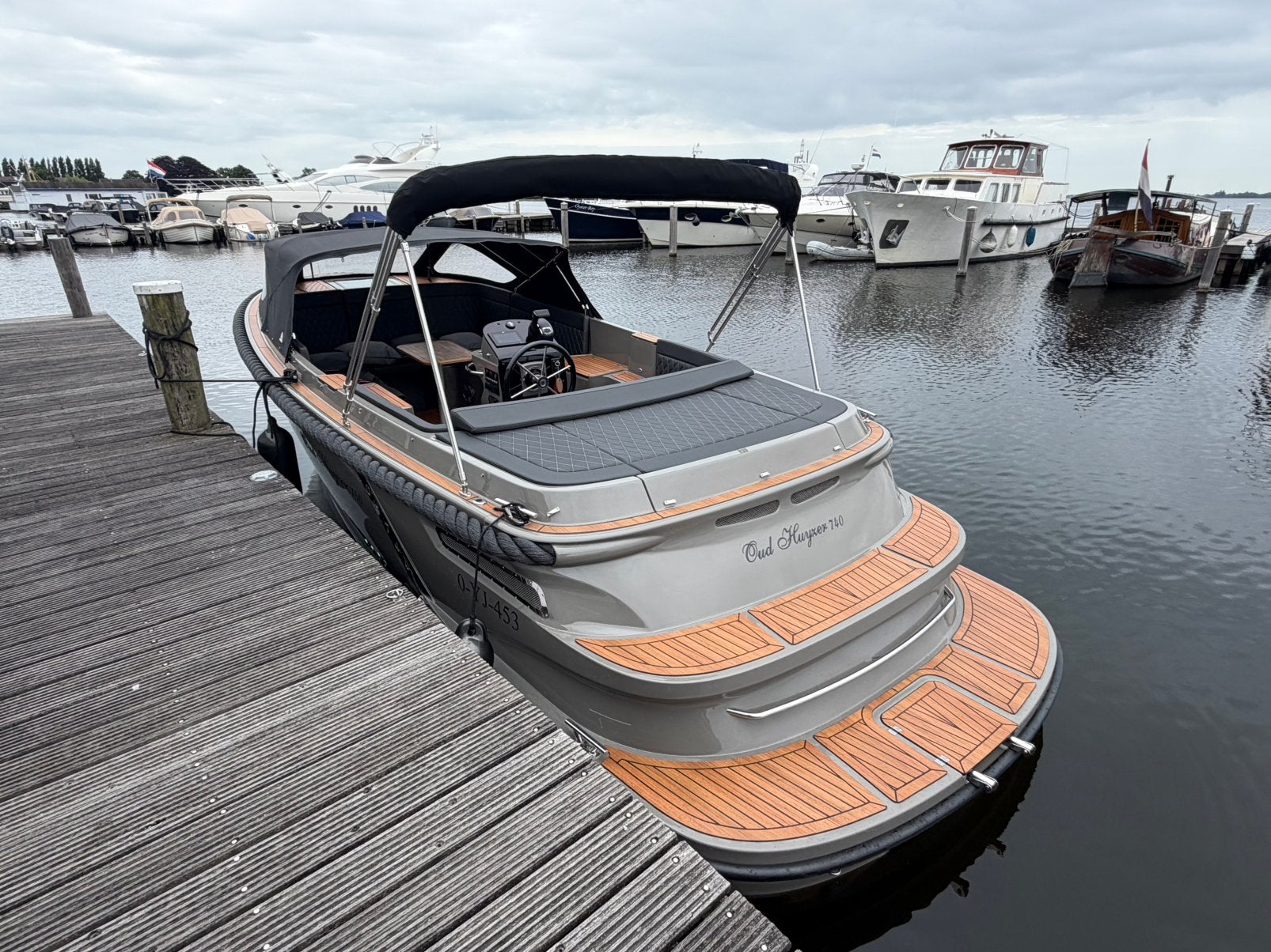 Oud huijzer 740 met de nieuwste Honda 150pk 2026, Buitenboordmotor, Afdekzeil, Tender, Zo goed als nieuw