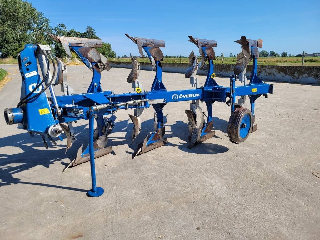 Overum BX4975F (4 Schaar wentelploeg) (bj 2002), Overige, Grondbewerking