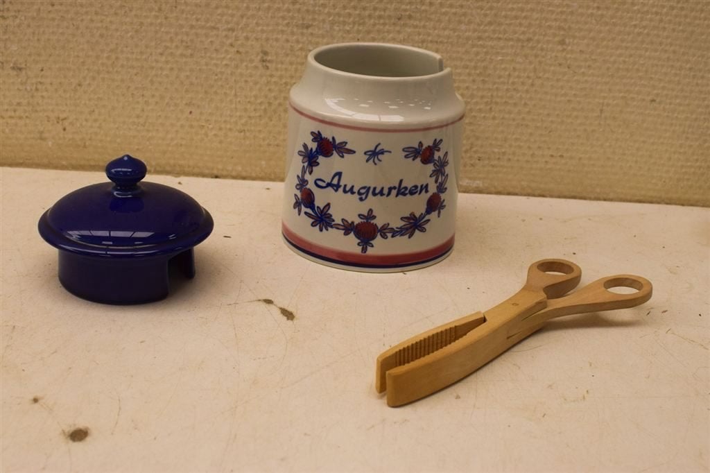 Porseleinen Zilveruitjes, Augurken en mostert potje 47556, Gebruikt, Ophalen of Verzenden, Bord(en), Overige stijlen