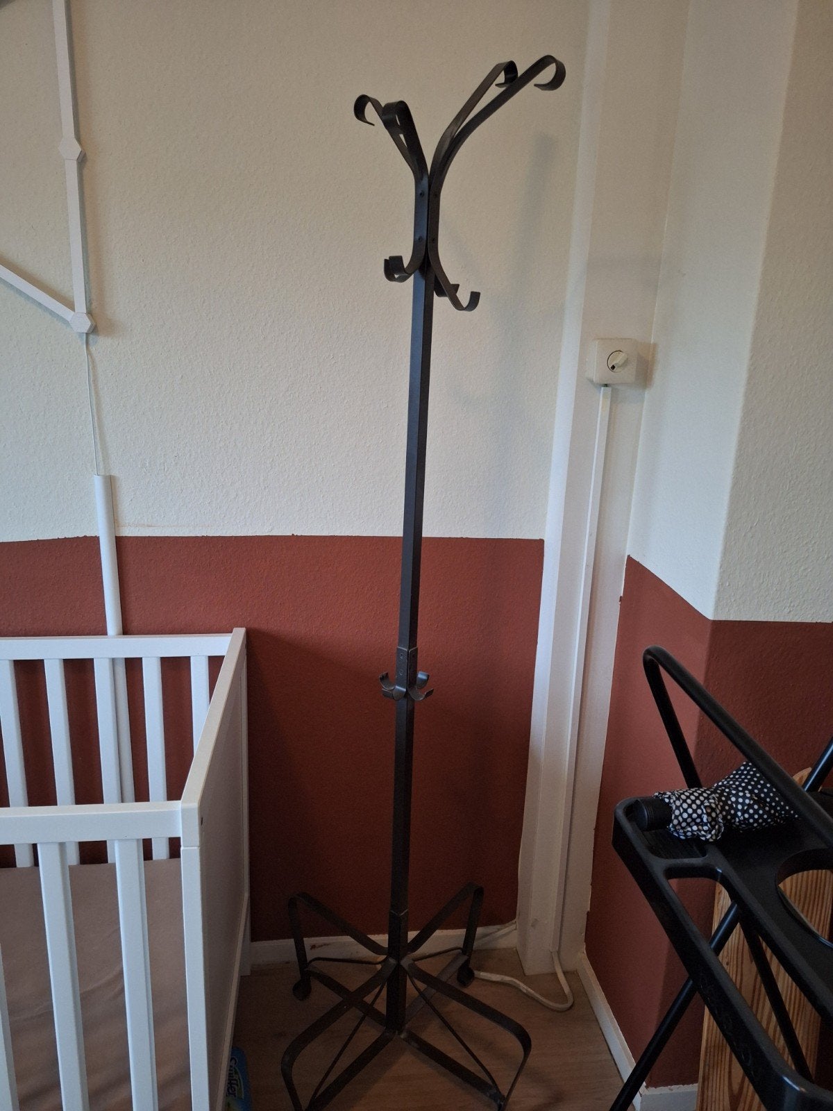 Ikea metalen staande kapstok, Huis en Inrichting, Ophalen, Gebruikt, Metaal, Staande kapstok