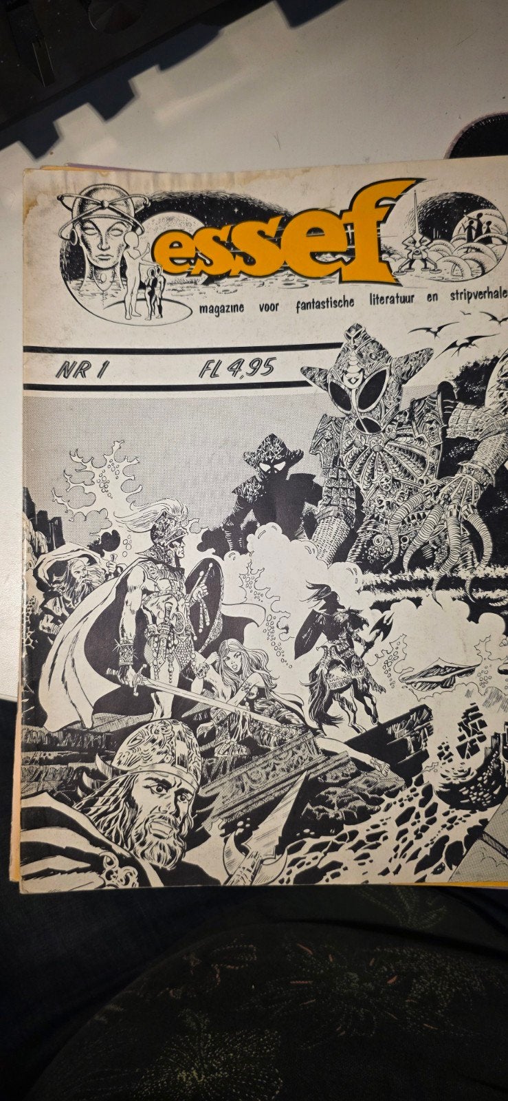 Essef Magazine: Fantastische Literatuur en Stripverhalen, Ophalen of Verzenden, Gelezen, Diverse auteurs, waaronder Don Lawrence