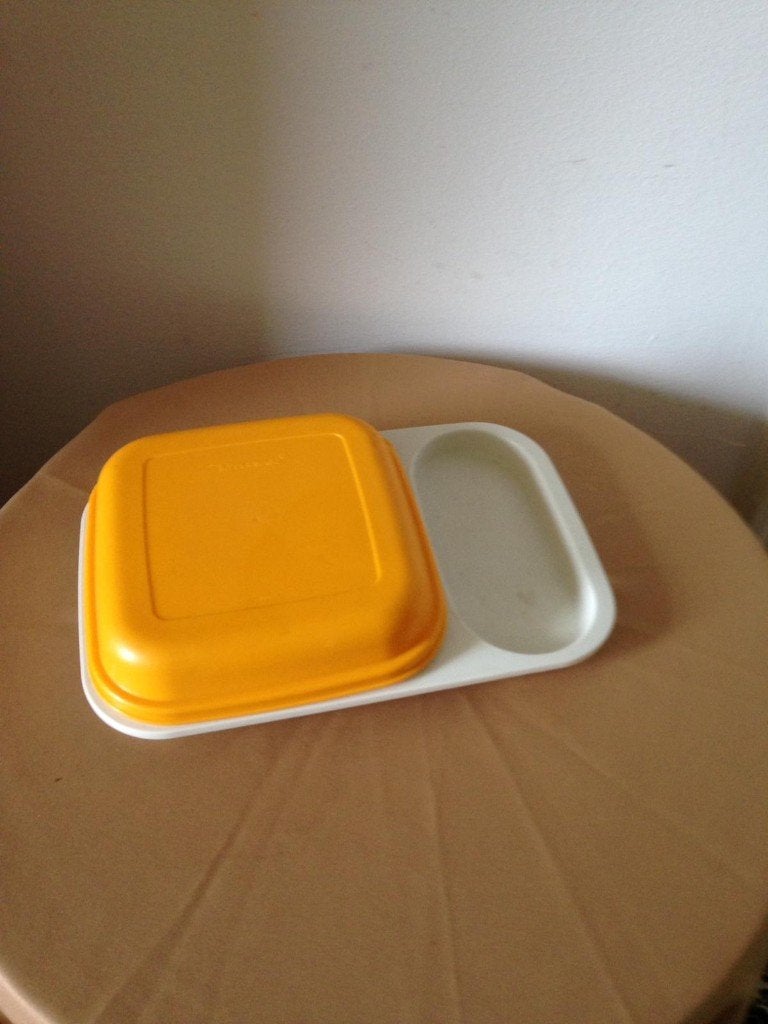 Tupperware 2 vaks bord met deksel, Huis en Inrichting, Ophalen, Zo goed als nieuw, Overige kleuren, Overige typen