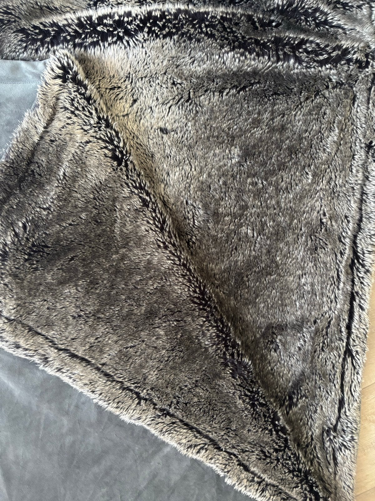 Winter Home Plaid - Grijs met Faux Fur, Ophalen of Verzenden, Zo goed als nieuw