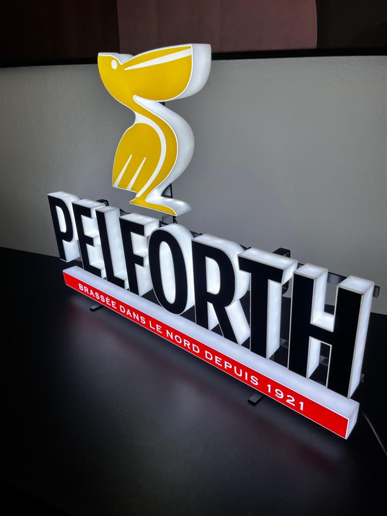 Pelforth lichtreclame nieuw in doos, Verzamelen, Ophalen of Verzenden, Zo goed als nieuw