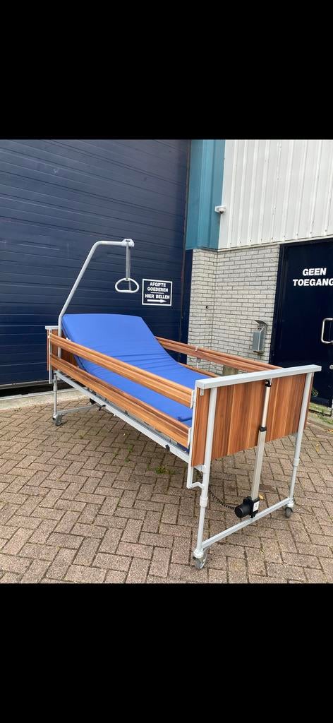 Domiflex zorgbed - zo goed als nieuw, Diversen, Ophalen, Zo goed als nieuw