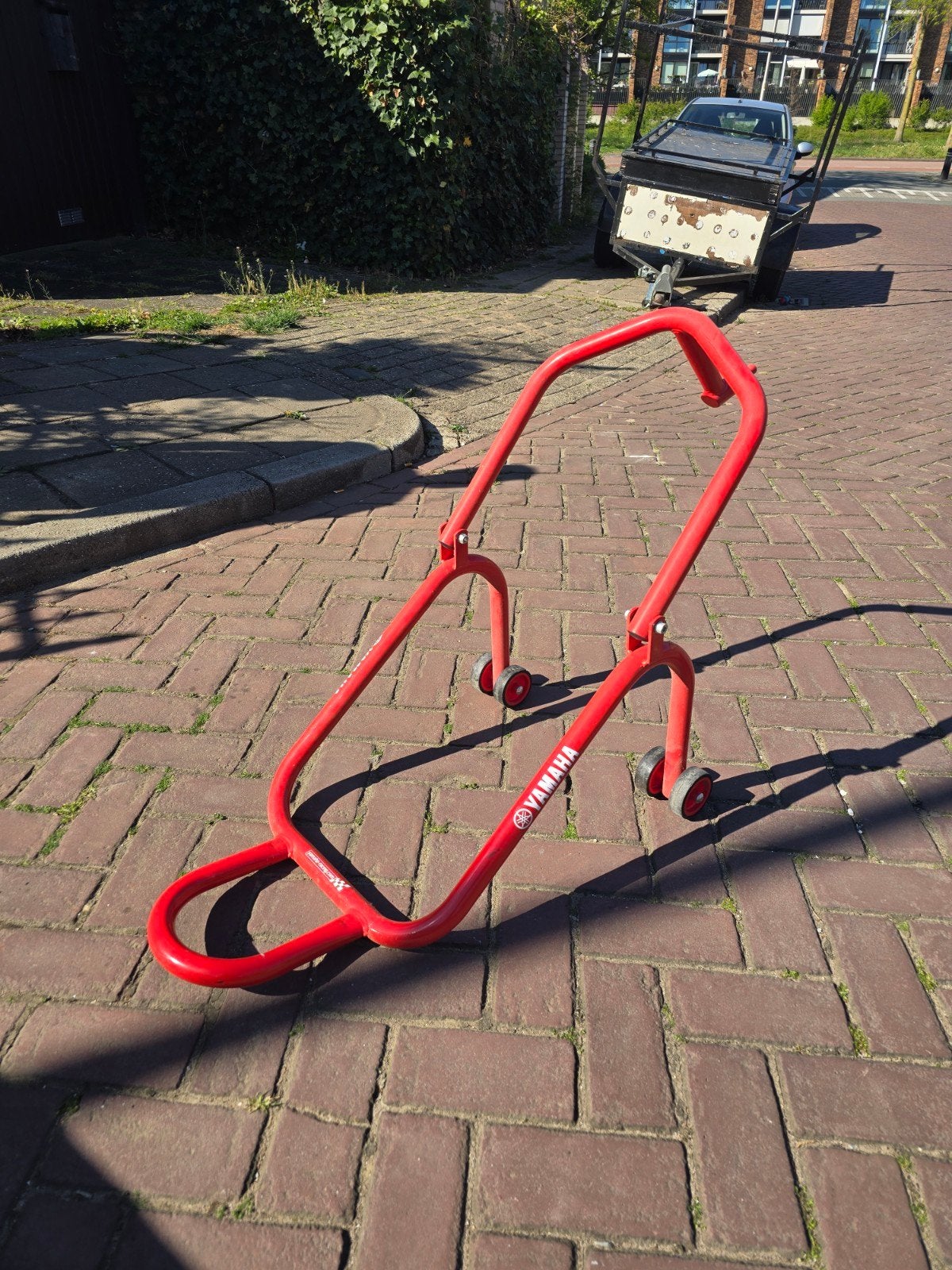 Yamaha Paddockstand Voorwiel YZF-R1/R6 (vanaf 2008), Ophalen