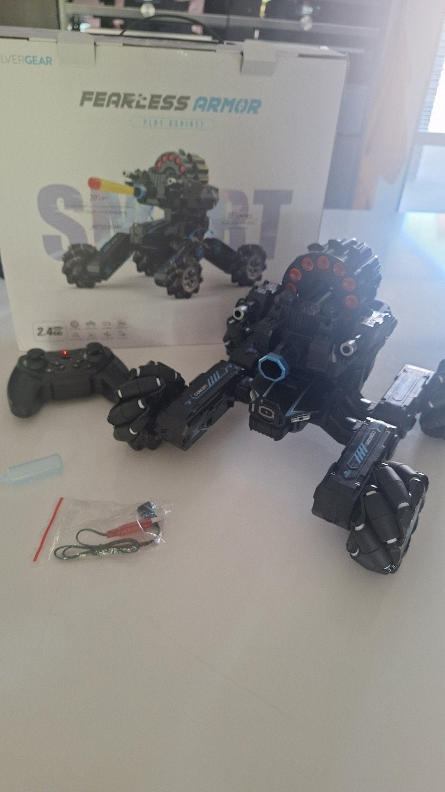 Fearless Armor RC Tank met afstandsbediening, Elektro, Auto offroad, Ophalen of Verzenden, Zo goed als nieuw