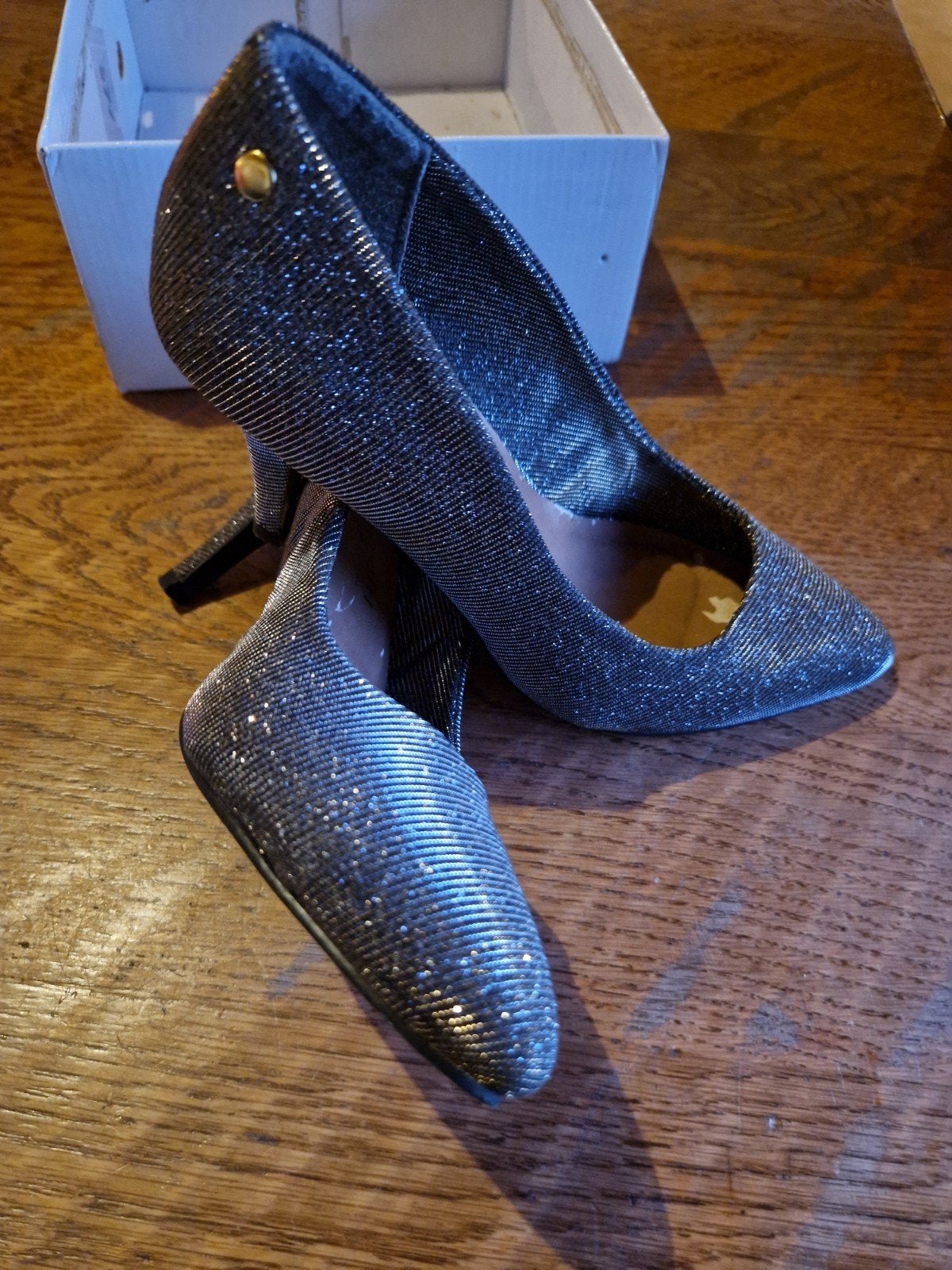 Glitter Pumps Zilverkleurig - Maat 38/ 39, Pumps, Overige kleuren, Ophalen of Verzenden, Gedragen