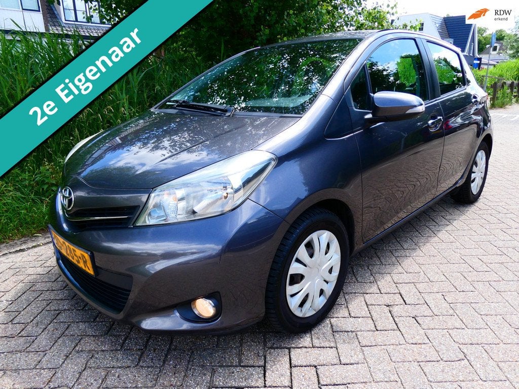 Toyota Yaris 1.3 VVT-i 100pk 2e eigenaar 5-deurs Airco Navi, Auto's, Toyota, Bedrijf, Te koop, Yaris, ABS, Airbags, Airconditioning