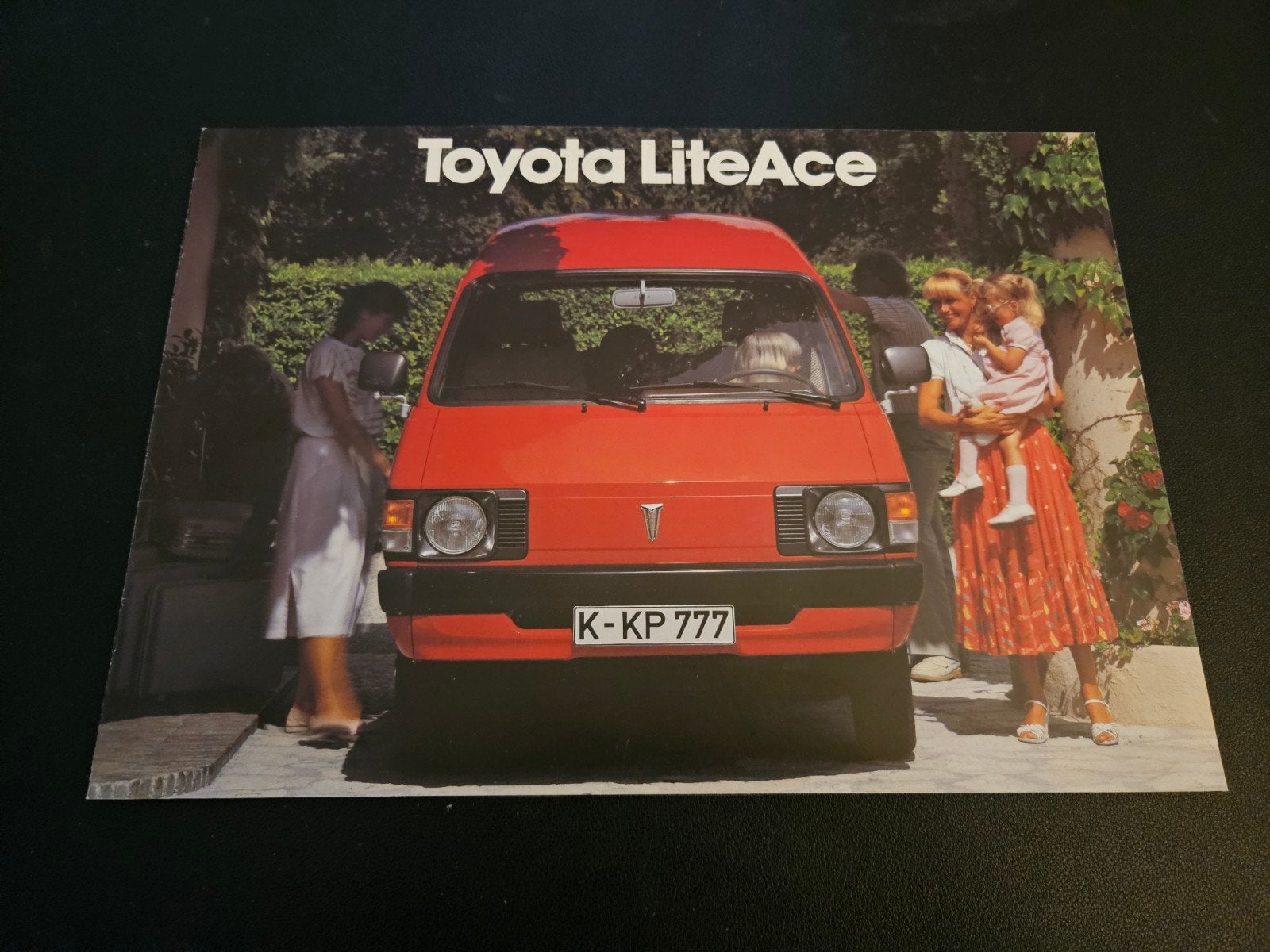 Brochure Toyota LiteAce 1981, Ophalen of Verzenden, Zo goed als nieuw, Toyota