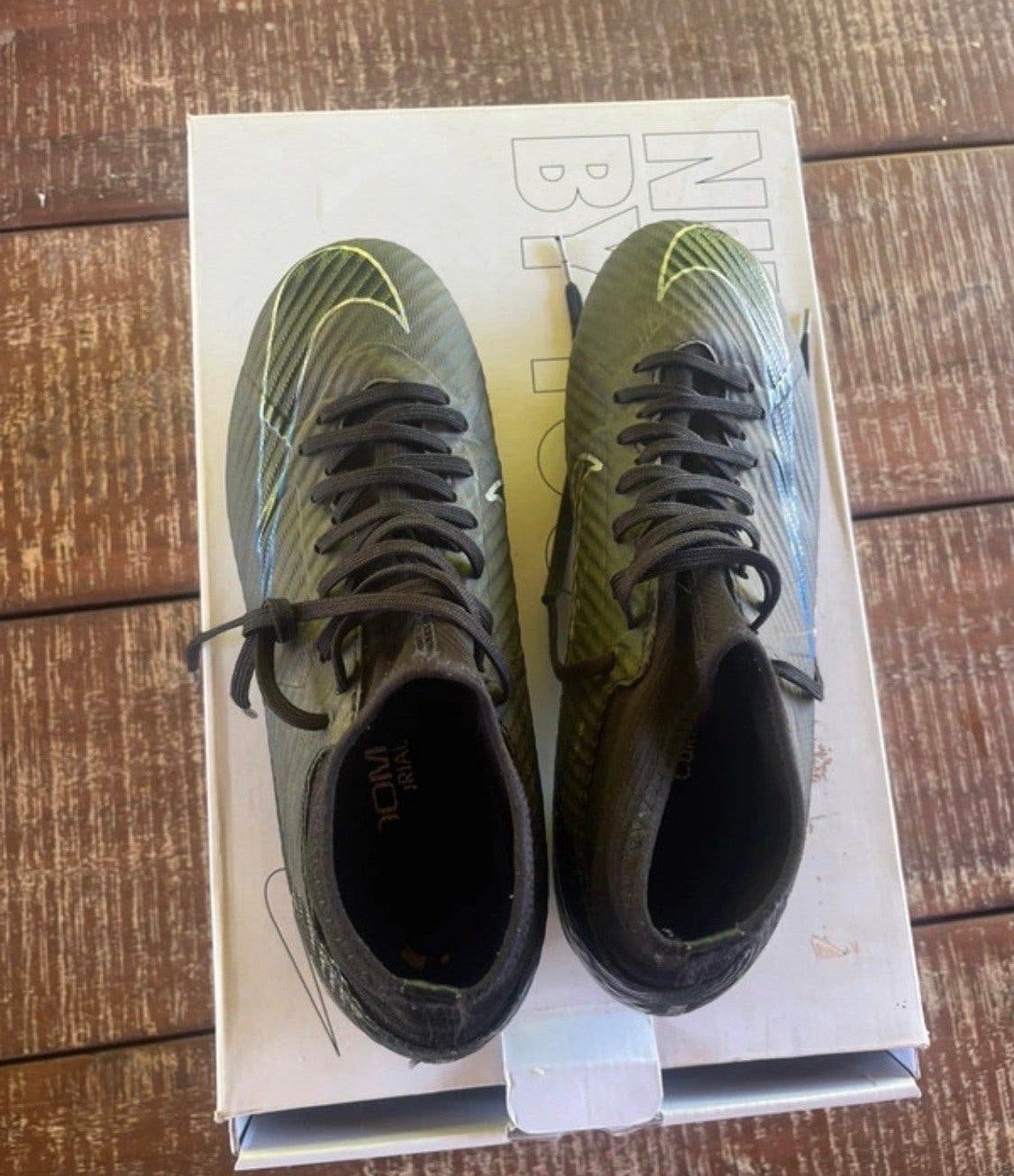 Nike Mercurial voetbalschoenen - Gedragen maar prima, Maat XS of kleiner, Ophalen of Verzenden, Gebruikt, Schoenen