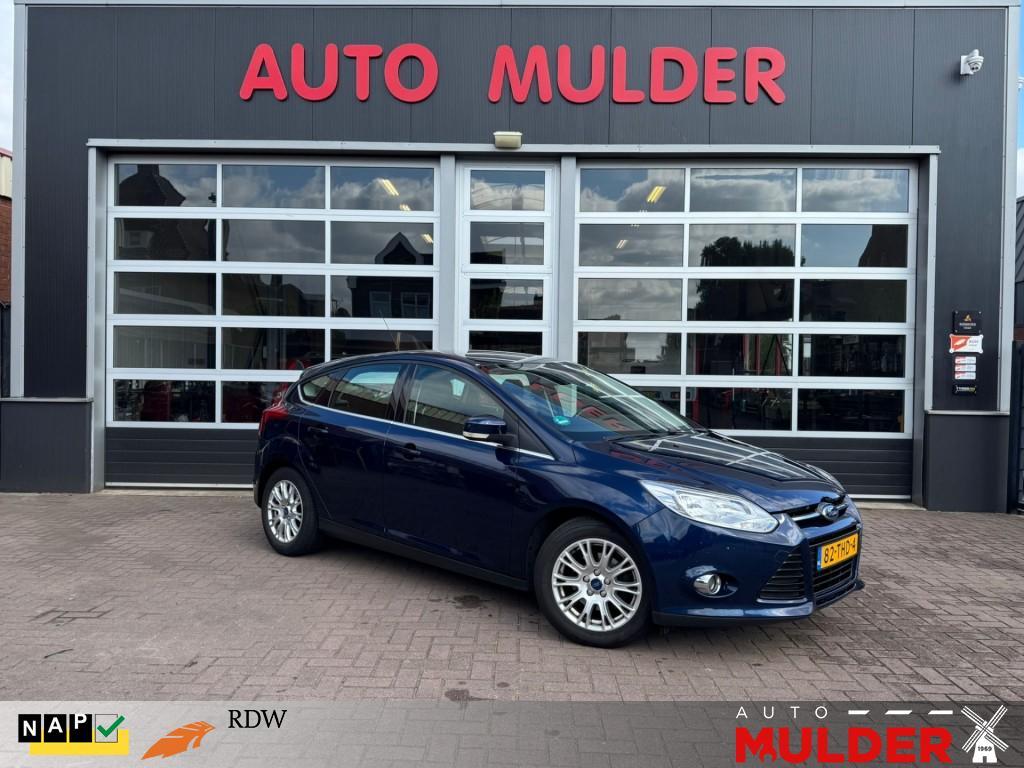 Ford FOCUS  1.6 TI-VCT 125PK TITANIUM / AUTOMAAT! / TREKHAAK, Auto's, 125 pk, Gebruikt, 4 cilinders, Blauw