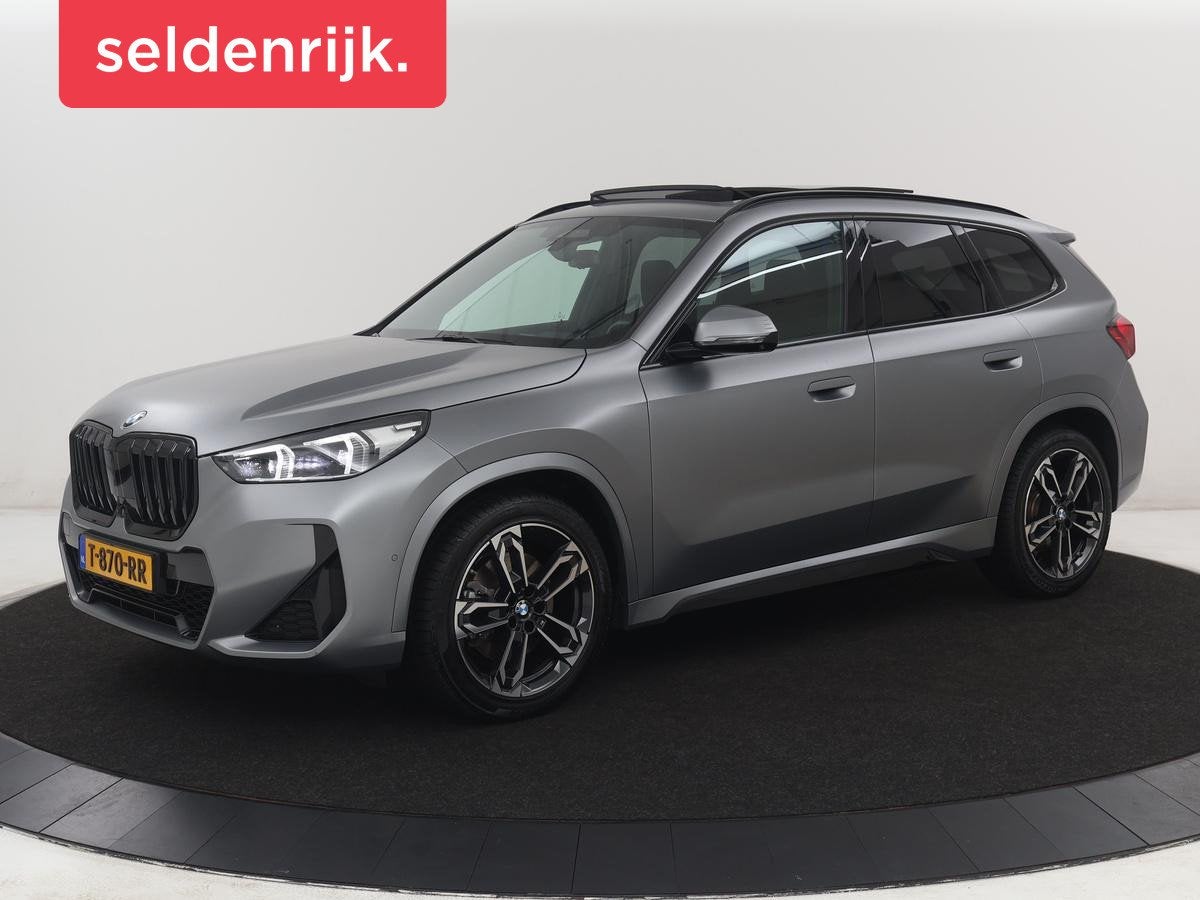 BMW X1 xDrive23i M-sport | Panoramadak | Harman Kardon | Hea, Auto's, BMW, Bedrijf, Te koop, X1, 360° camera, 4x4, ABS, Achteruitrijcamera