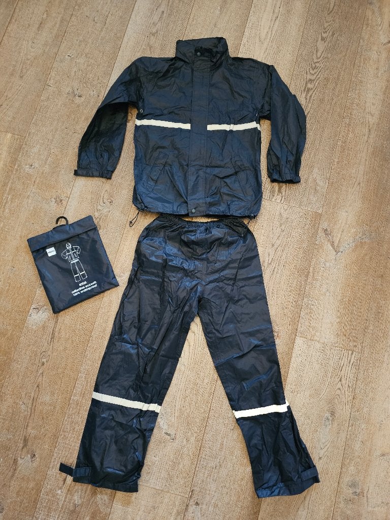 Regenpak (broek + jas) Hema maat 146-152 z.g.a.n., Jongen of Meisje, Ophalen of Verzenden, Zo goed als nieuw, Setje