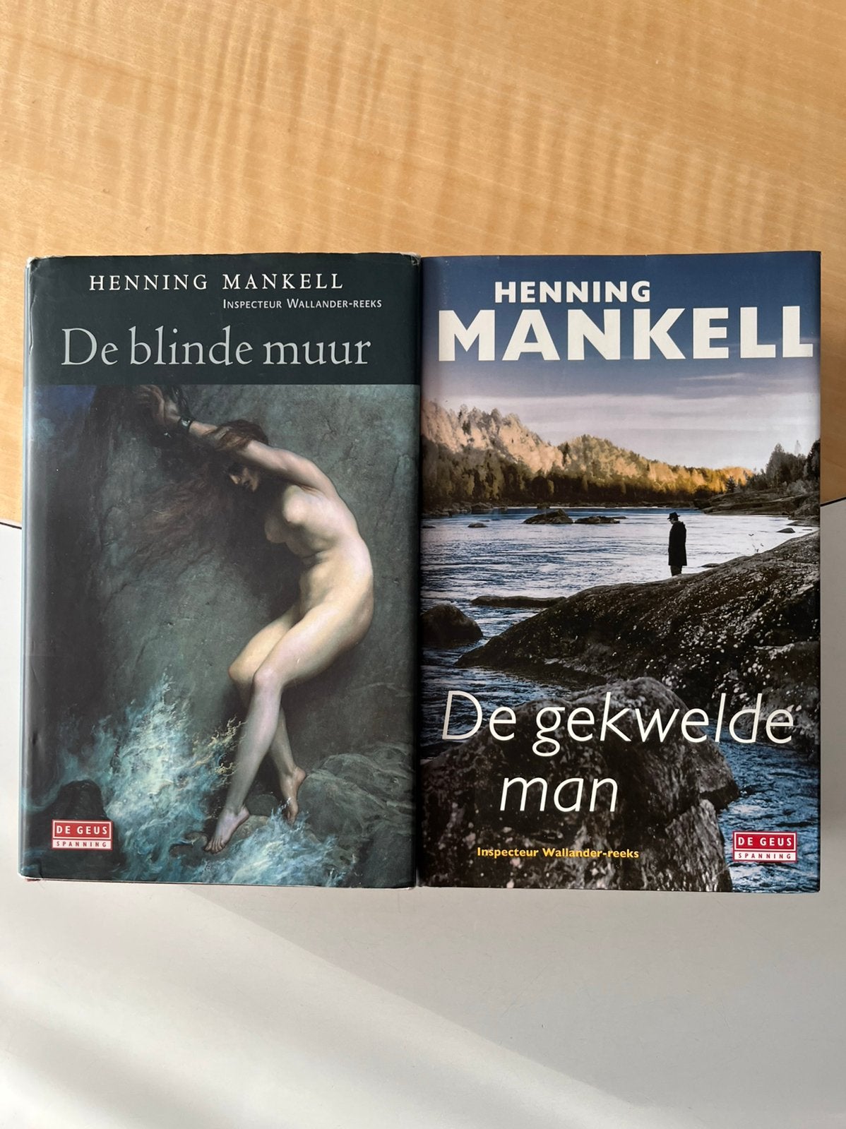Henning Mankell - De gekwelde man en De blinde Muur gebonden, Scandinavië, Zo goed als nieuw, Henning Mankell, Ophalen of Verzenden