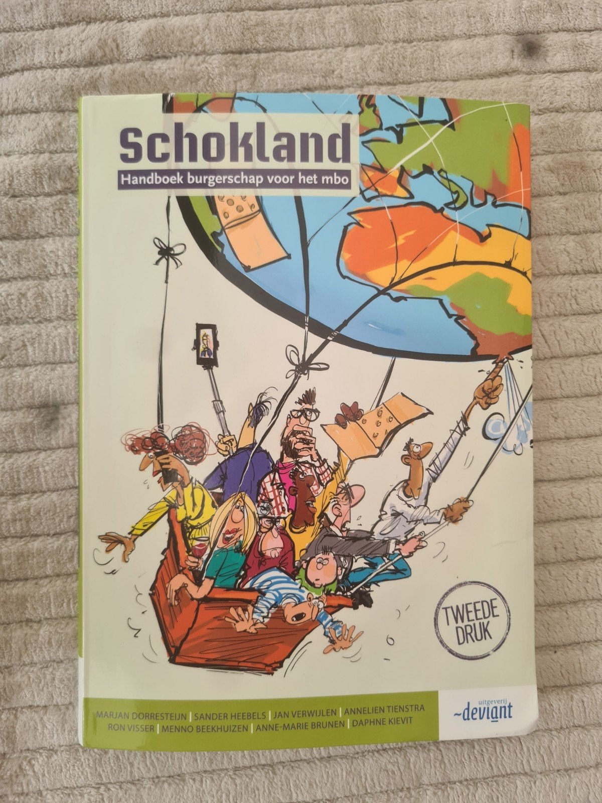 Schokland: Handboek burgerschap voor het mbo (Tweede Druk), Uitgeverij Deviant, Ophalen of Verzenden, Zo goed als nieuw, MBO