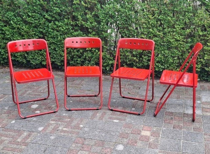 Set van 4 rode metalen klapstoelen, Ophalen, Gebruikt, Modern, functioneel, Vier