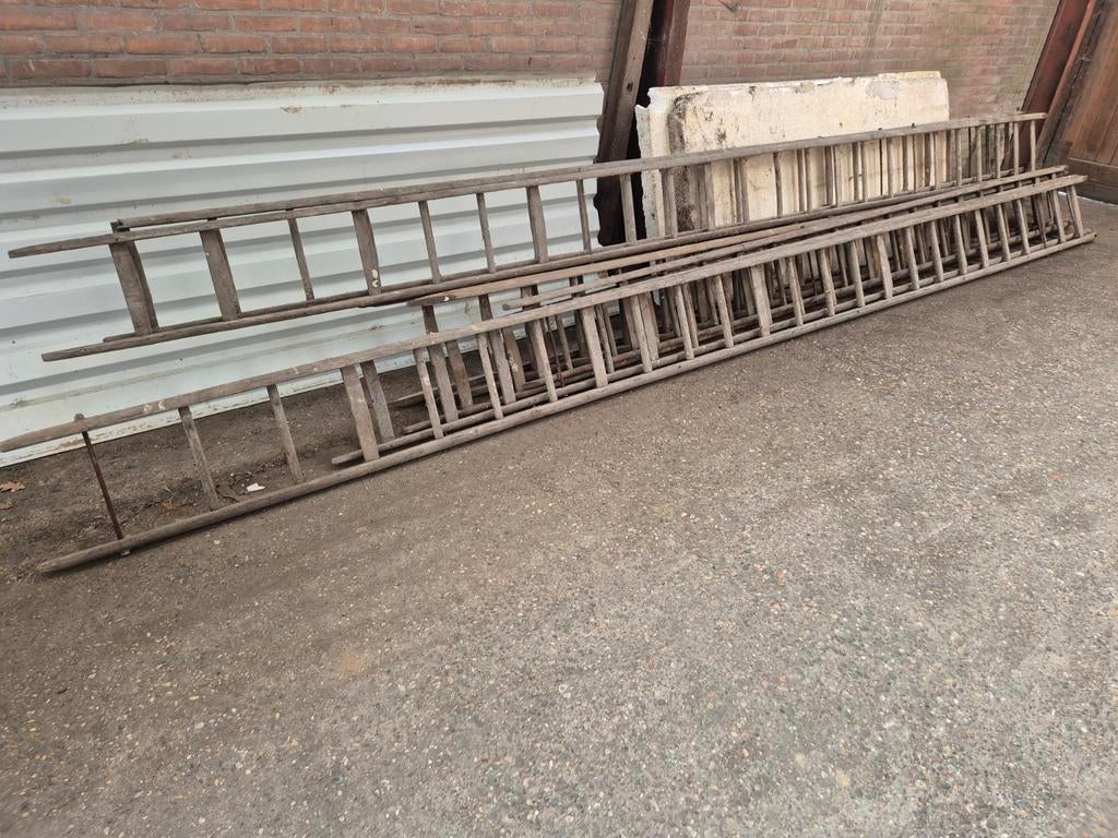 Antieke pluk trappen 5, 6 en 7 meters, Doe-het-zelf en Verbouw, Ladders en Trappen, Ophalen of Verzenden, Gebruikt, Minder dan 2 meter