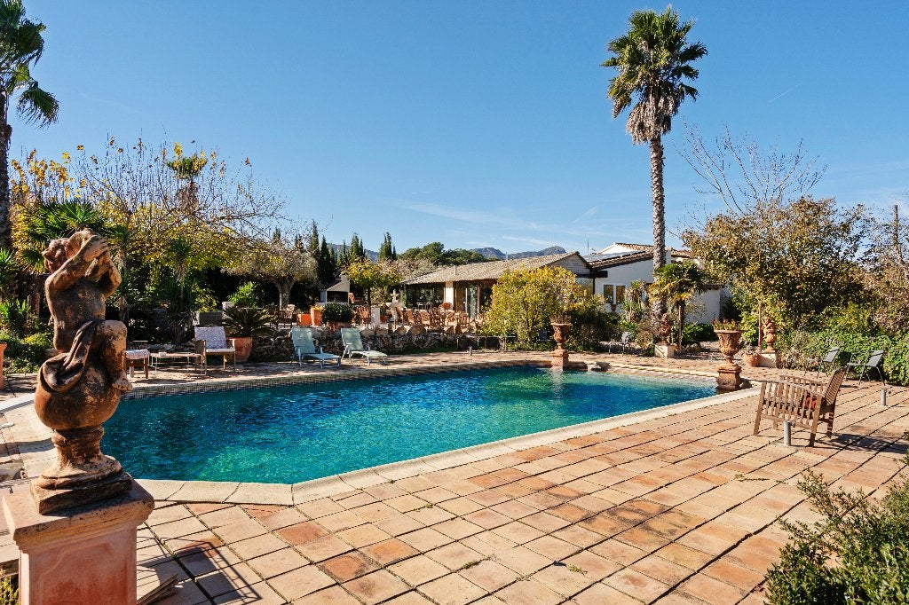 Ecolodge / Restaurant te koop in El Perelló / Spanje, 800 m², Overige soorten, Spanje, Landelijk