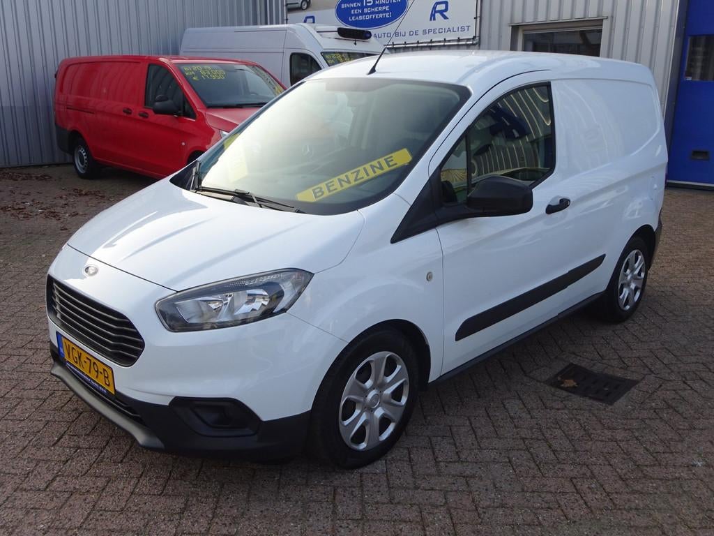 Ford Transit Courier 1.0 Trend EcoBoost S&S BENZINE GRIJS KE, Voorwielaandrijving, Stof, Gebruikt, 100 pk