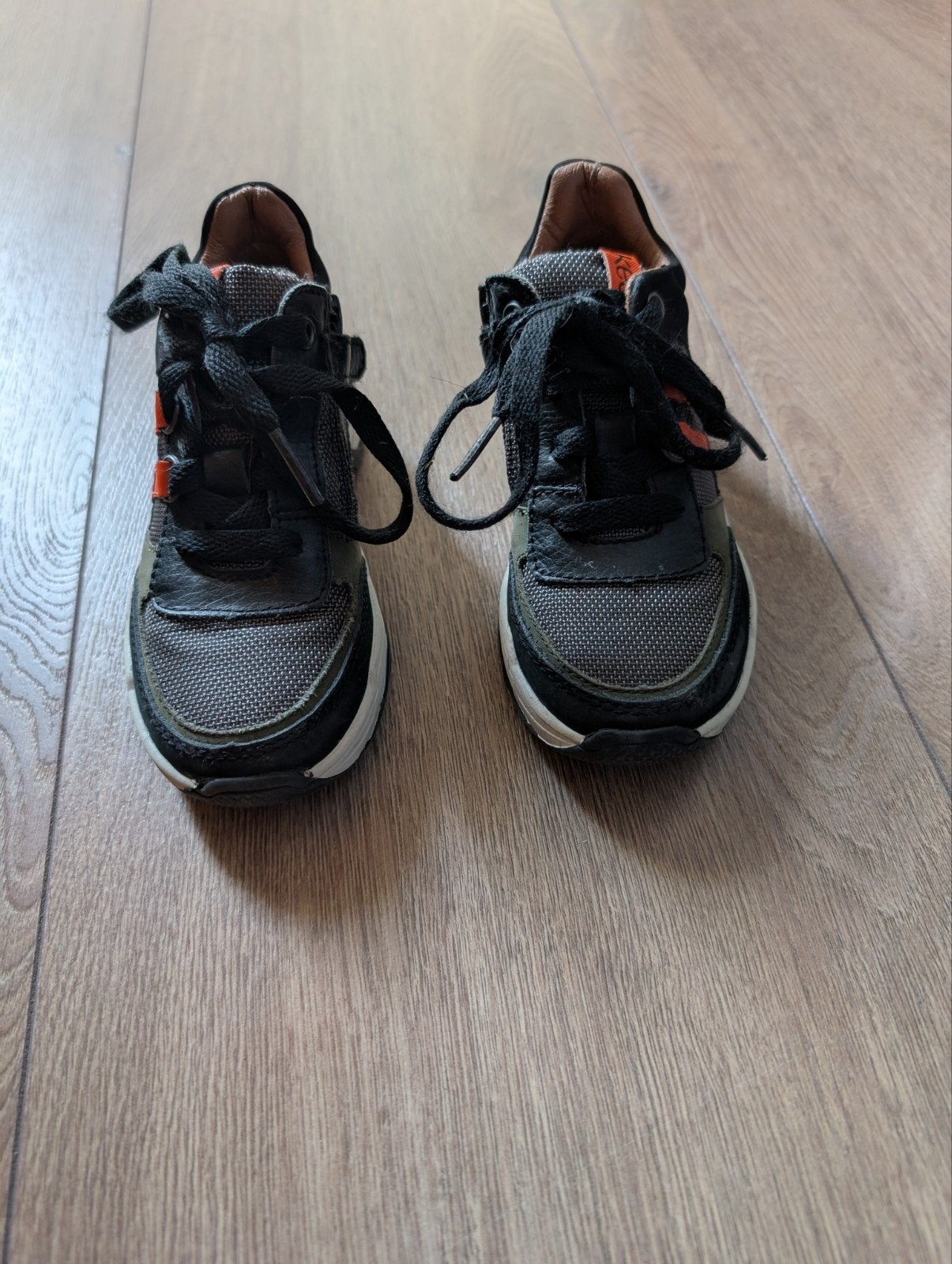 Keq stoere sneakers voor jongens - Maat 26, Ophalen, Keq, Schoenen, Zo goed als nieuw