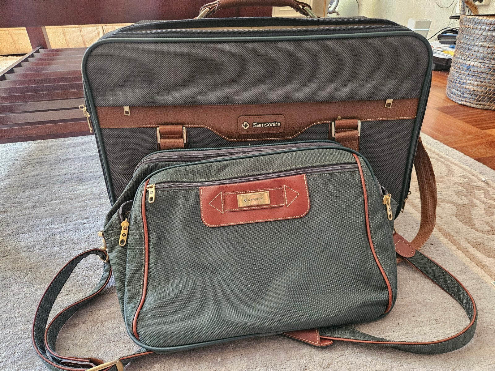 Vintage Samsonite kofferset met bijpassende schoudertas, Ophalen of Verzenden, Zo goed als nieuw, 50 tot 60 cm, 35 tot 45 cm