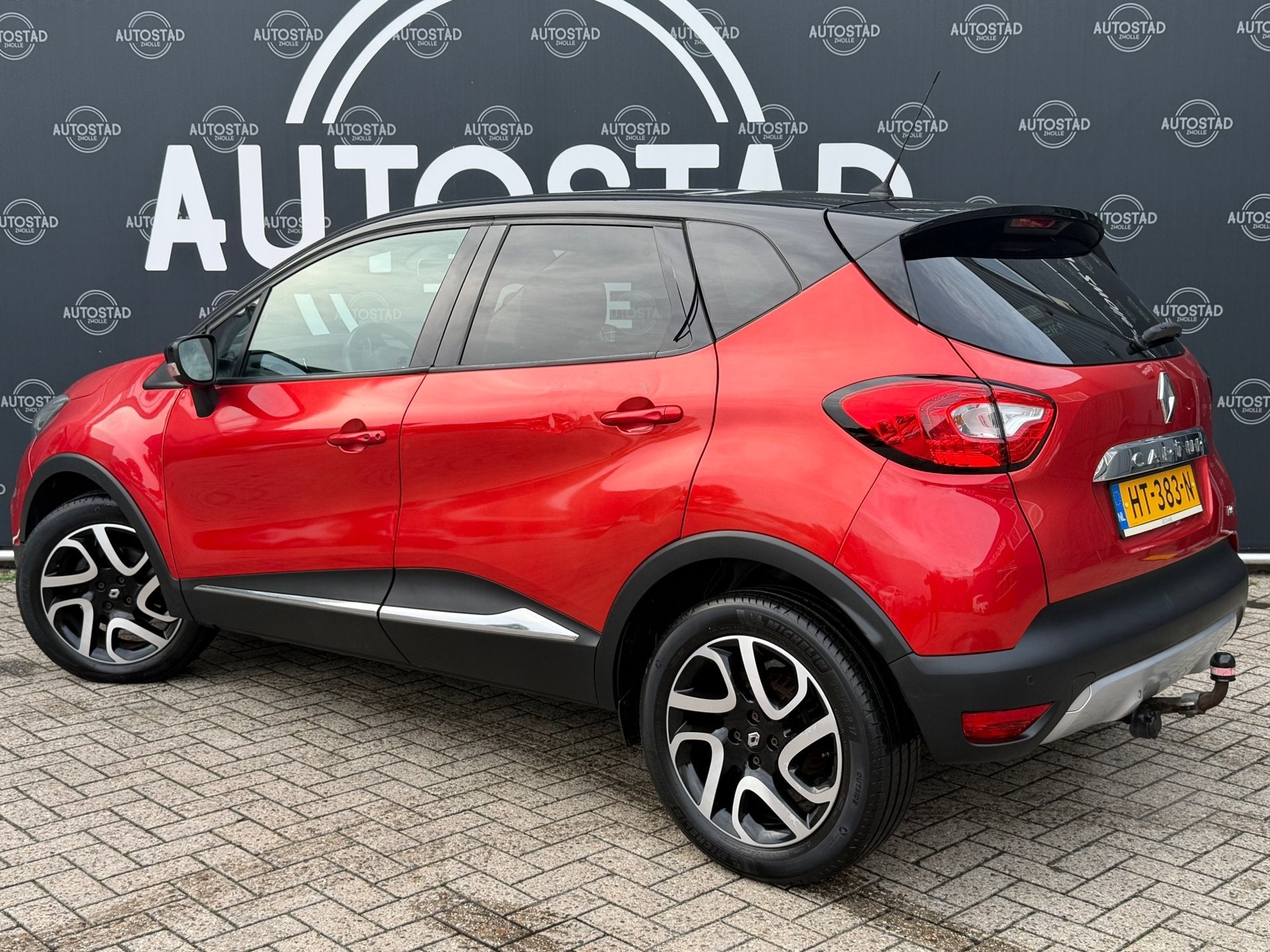 Renault Captur 1.2 TCe Xmod NL-Auto / 1ste Eigenaar / Automa, Dealer onderhouden, 625 kg, 4 cilinders, Nieuw