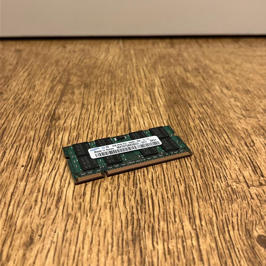 Samsung 2GB PC2 6400S 2Rx8 DDR2 sodimm Laptop Werkgeheugen, Gebruikt, Ophalen of Verzenden, 800 MHz, DDR2