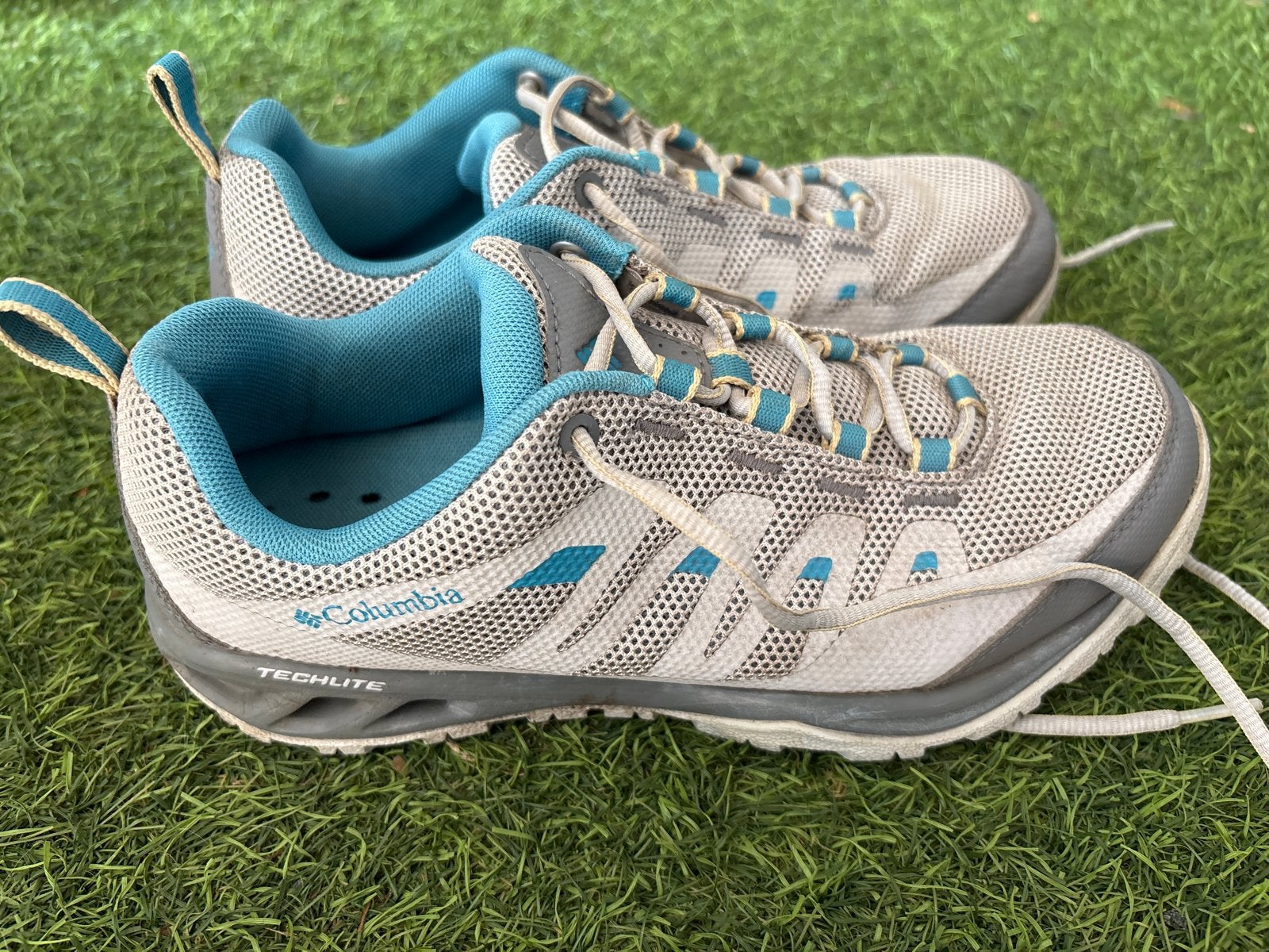 Columbia Techlite Wandelschoenen Maat 39 - Goede Staat, Kleding | Dames, Grijs, Gedragen, Wandelschoenen, Ophalen of Verzenden
