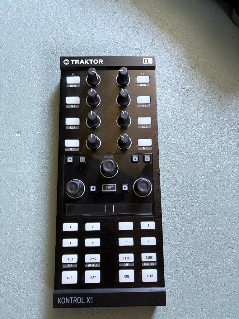 Native Instruments Traktor X1 Controller, Ophalen of Verzenden, Gebruikt, Dj-set, Overige merken