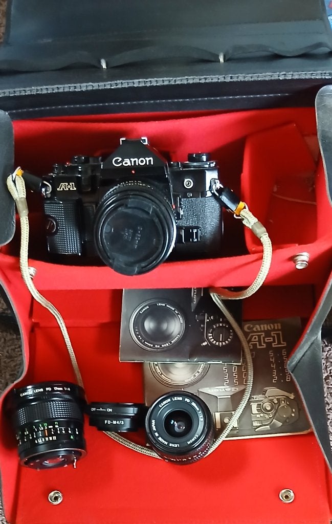 Camera  anoloog Canon camera A-1, Ophalen of Verzenden, Zo goed als nieuw, Compact, Canon