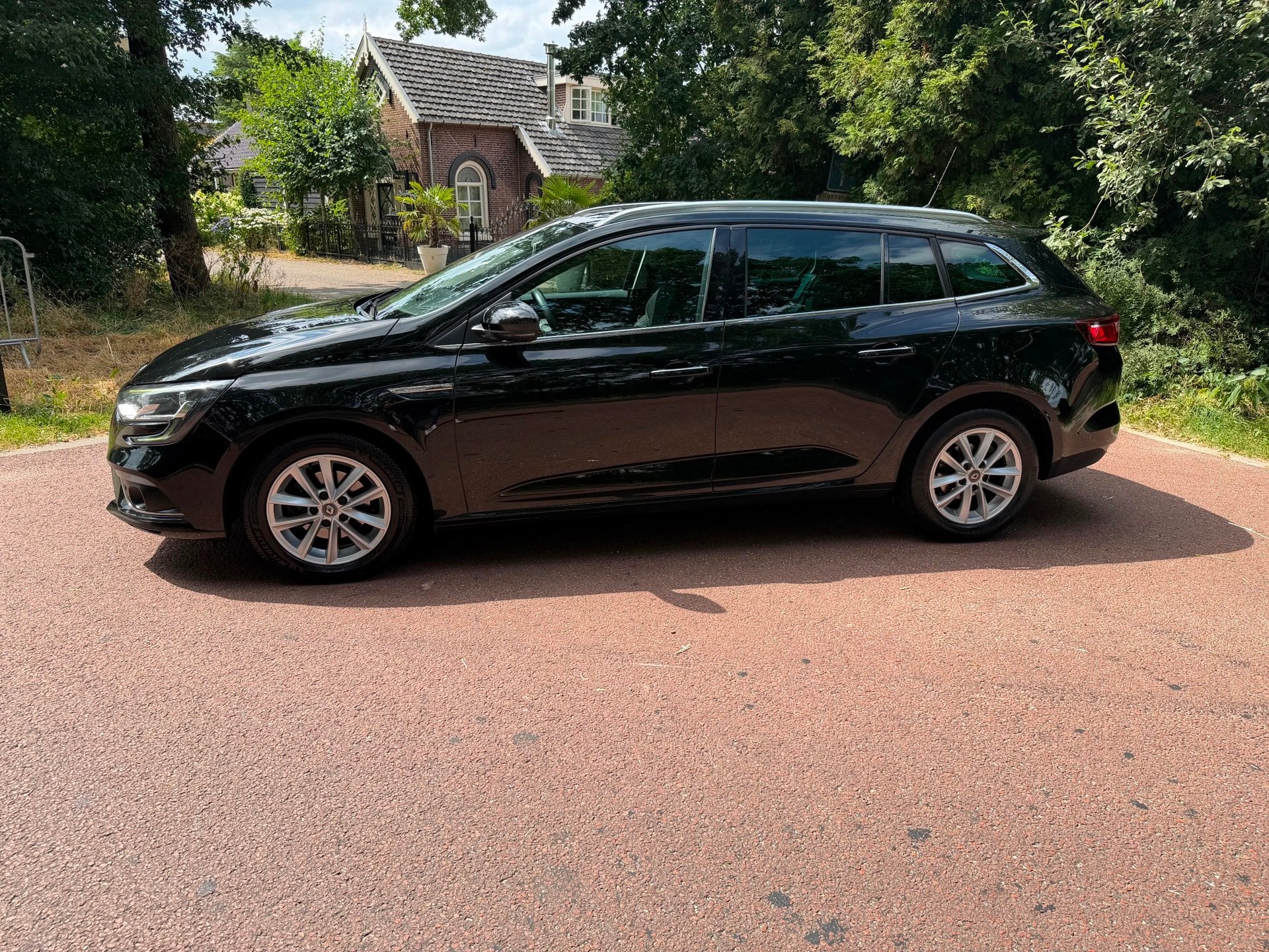 Renault Mégane Estate 1.2 TCe Limited / Navi / led xenon /, Auto's, Renault, Voorwielaandrijving, 101 pk, Gebruikt, 4 cilinders