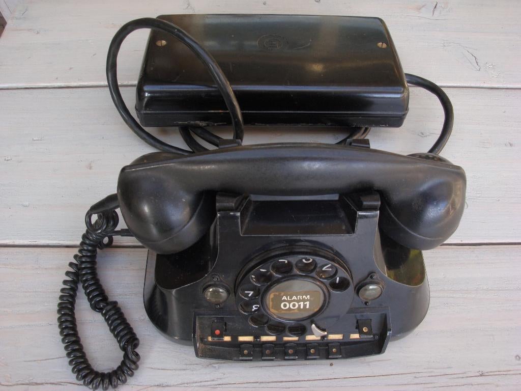 Nostalgisch PTT kantoor telefoontoestel uit de jaren 50, Ophalen, Gebruikt