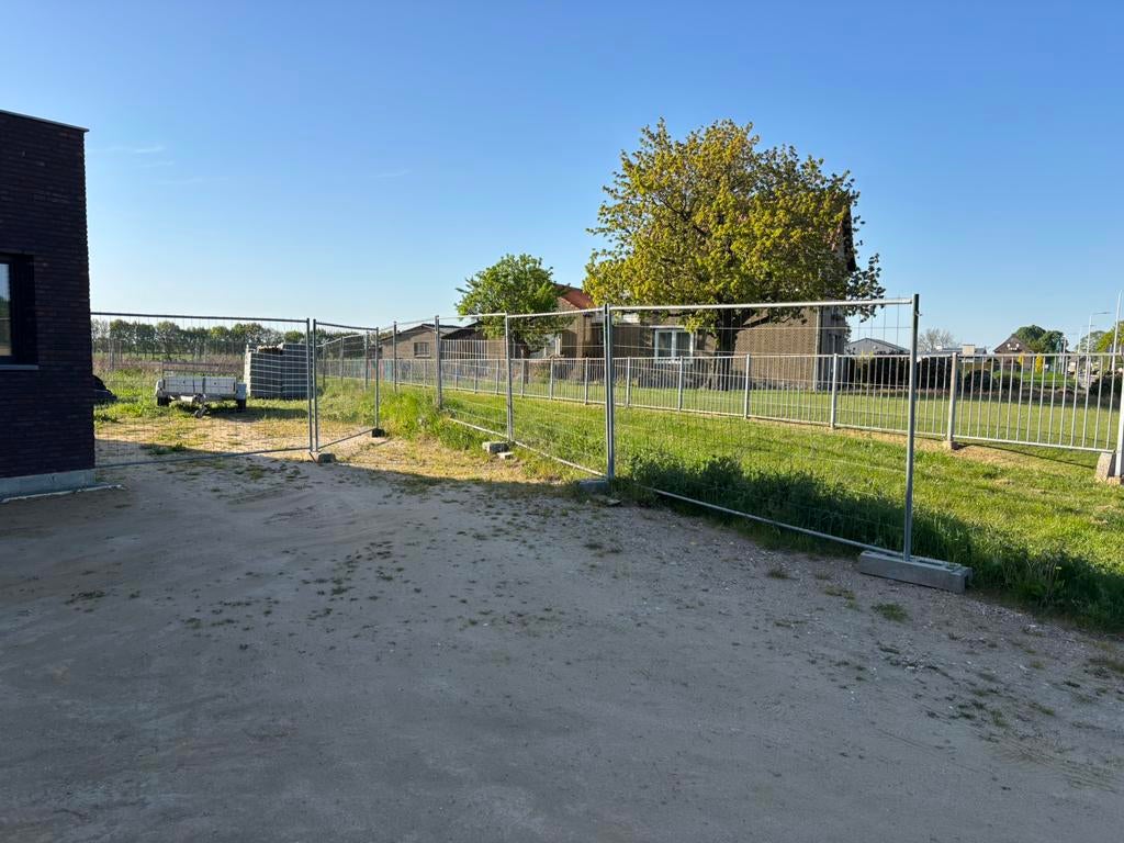 Bouwhekken met klem en voet, Tuin en Terras, Tuinhekken en Hekwerk, Ophalen, Gebruikt, IJzer
