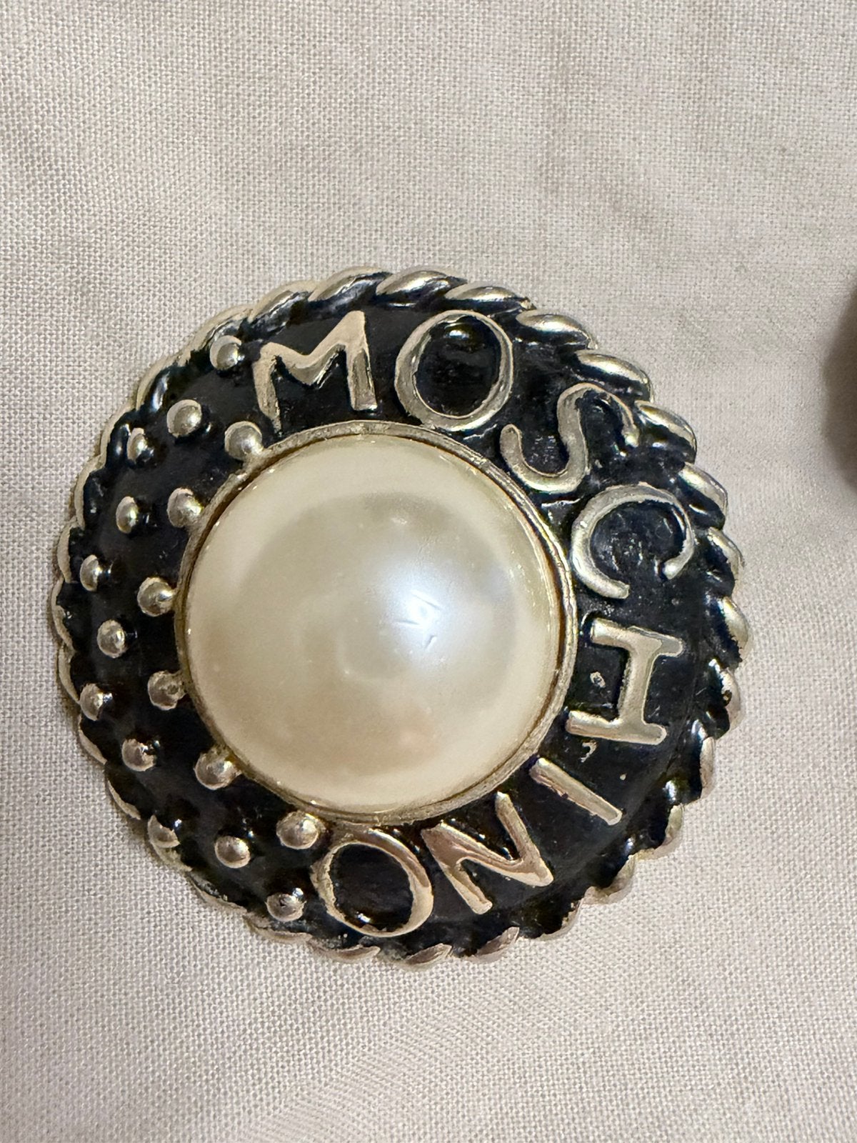 Moschino vintage clip oorbellen met parel en studs! Inc.verz, Overige materialen, Verzenden, Zo goed als nieuw, Knopjes of Stekers