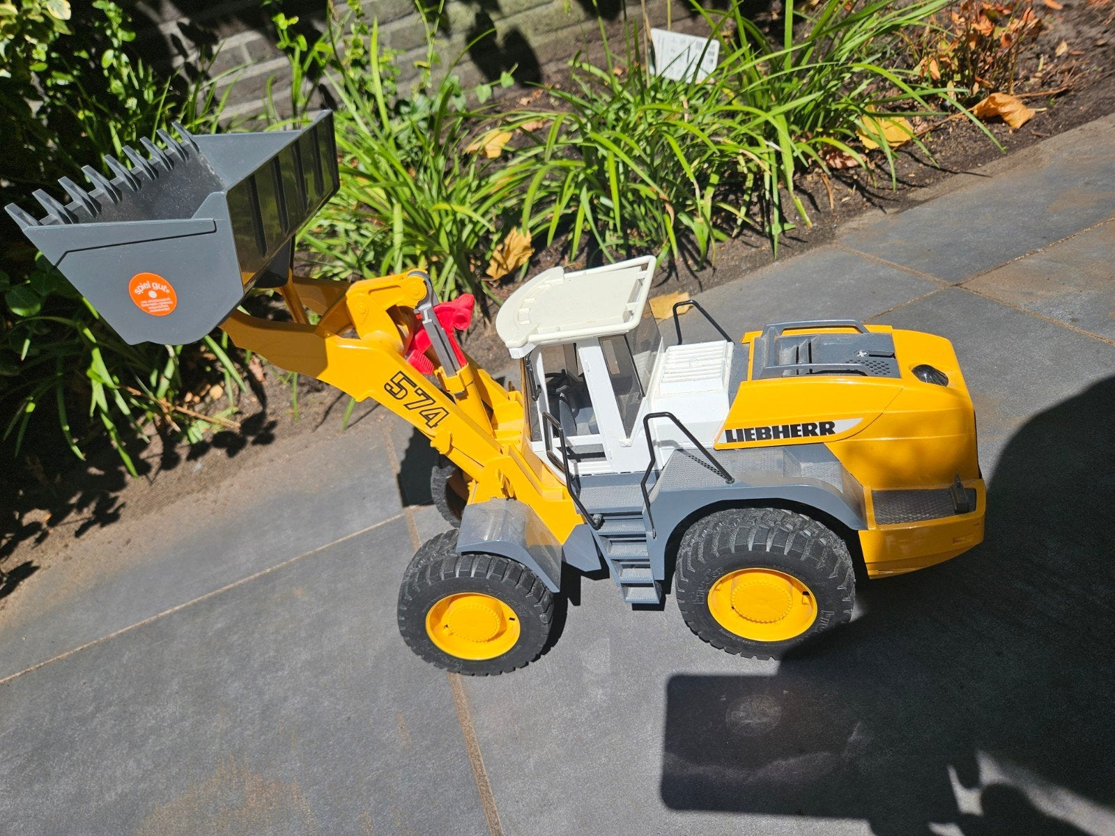 Liebherr 574 shovel / bulldozer - kinderspeelgoed, Ophalen, Zo goed als nieuw