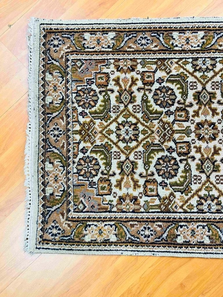 Perzisch tapijtje beige bruin tinten 143/69 cm, Ophalen of Verzenden