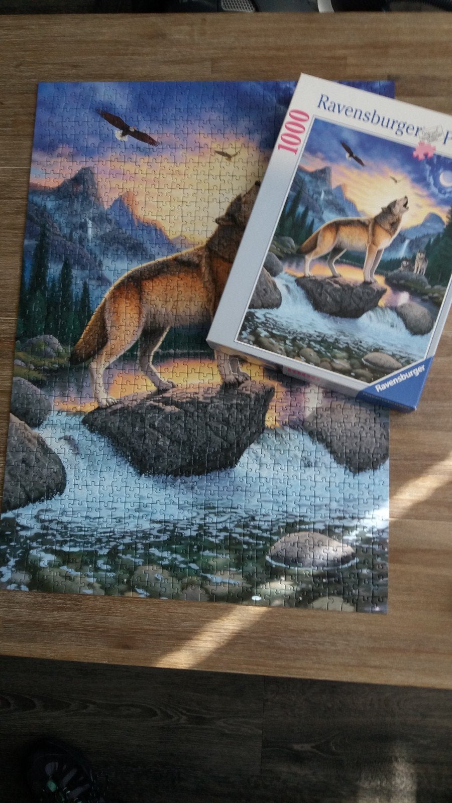 Ravensburger puzzel  1000 stukjes    wolf

Op te halen in Ni, Ophalen, 500 t/m 1500 stukjes, Zo goed als nieuw