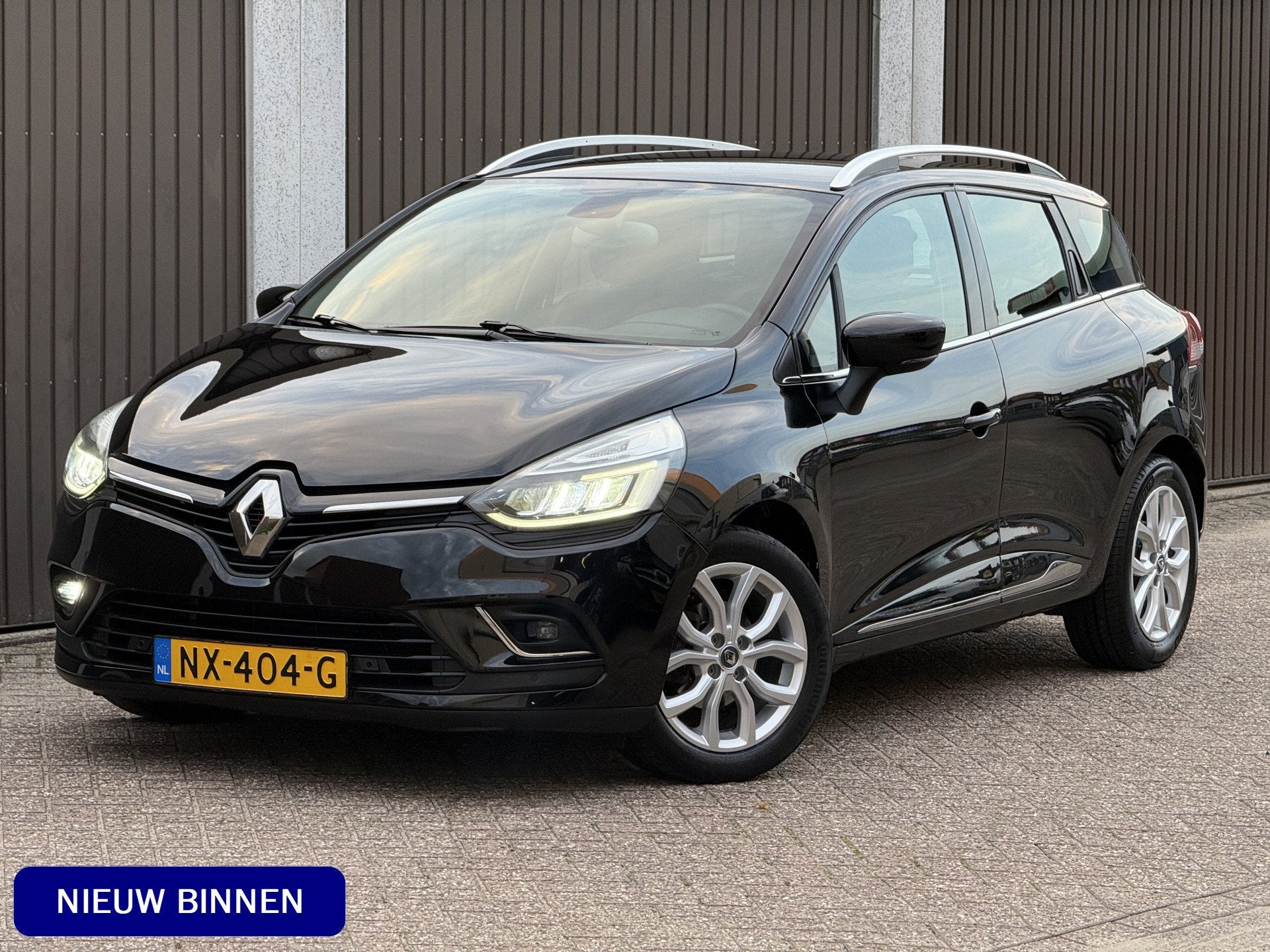 Renault Clio Estate 1.2 TCe Intens (bj 2017, automaat), 12 maanden, Verwarmde buitenspiegels, Gebruikt, Euro 6