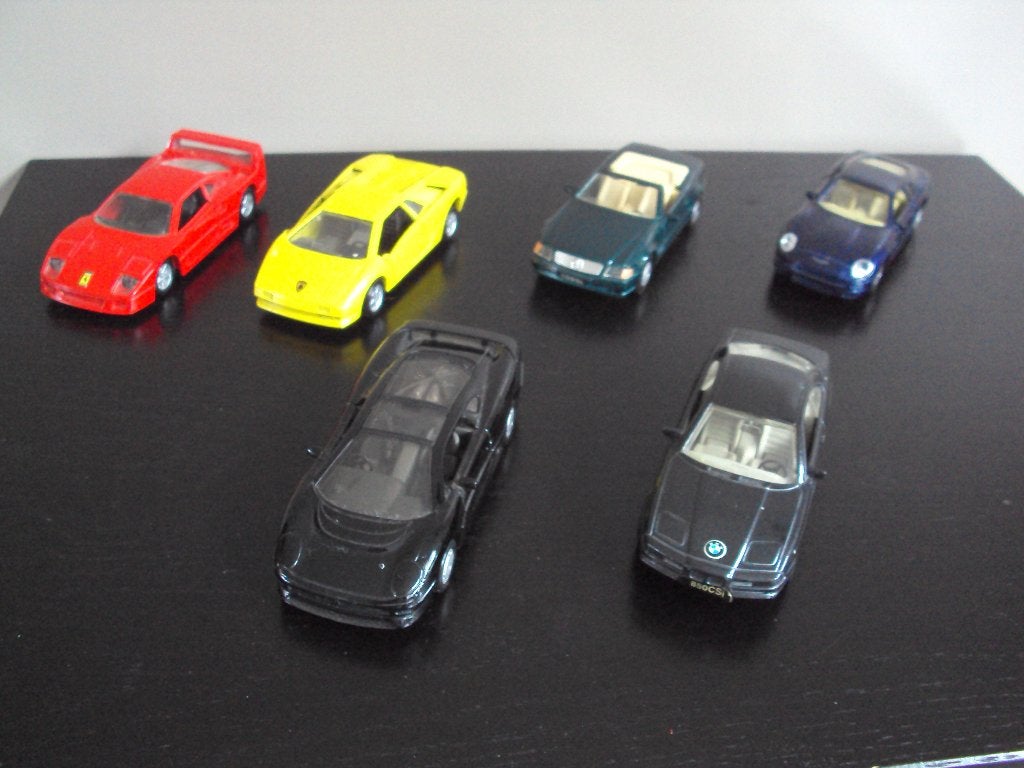 5 x modelauto's Maisto Shell, Hobby en Vrije tijd, Modelauto's | Overige schalen, Ophalen of Verzenden, Zo goed als nieuw, Auto