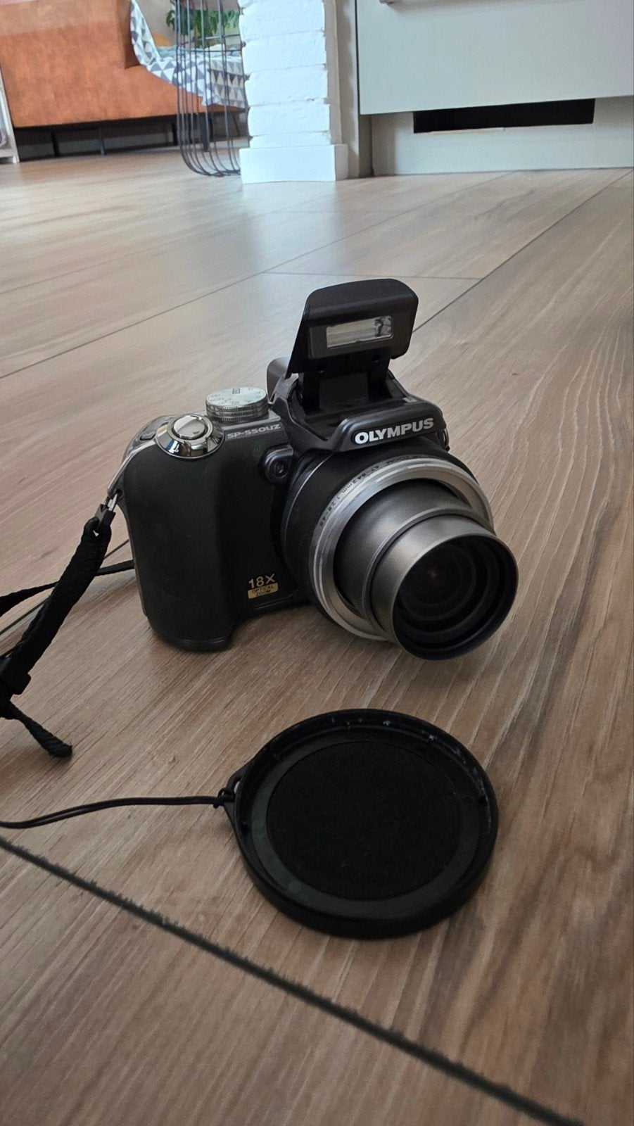 Olympus SP-550UZ Bridgecamera met 18x optische zoom, Ingebouwde flitser, Handleiding, Ophalen of Verzenden, Zo goed als nieuw