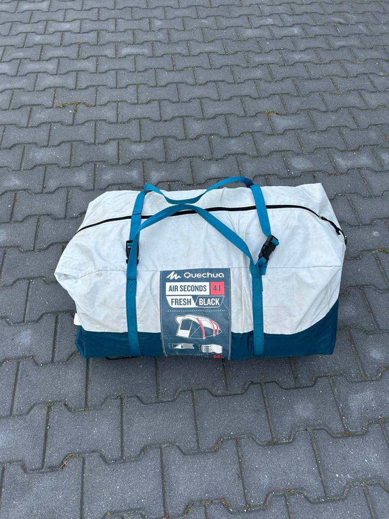 TE HUUR: 4 persoons tent, opblaasbaar, Ophalen, Gebruikt, Tot en met 4