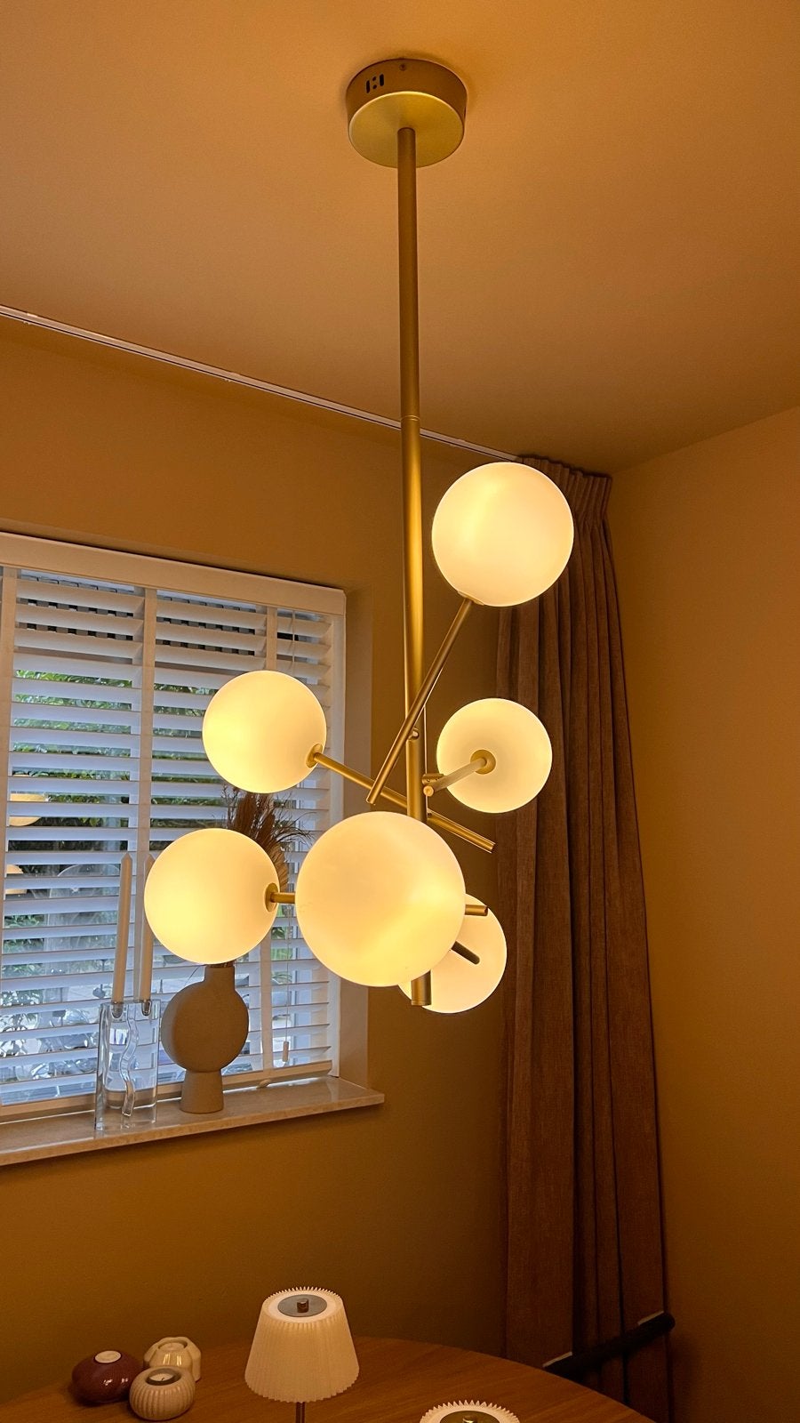 Moderne Gouden Hanglamp met Melkglas Bollen - Loods5, Ophalen, Zo goed als nieuw, Metaal, E14 (klein)
