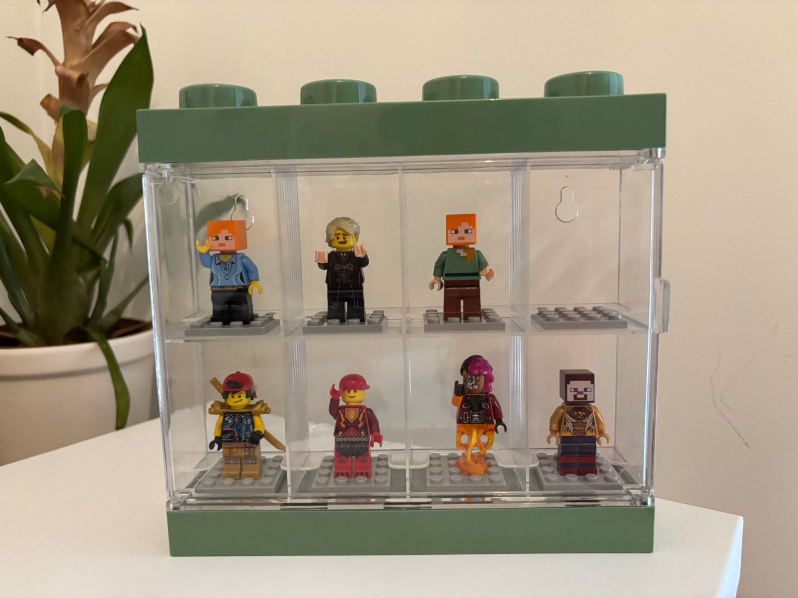 Opbergbox 8 minifiguren Lego, Kinderen en Baby's, Speelgoed | Duplo en Lego, Ophalen, Zo goed als nieuw, Accessoire, Lego