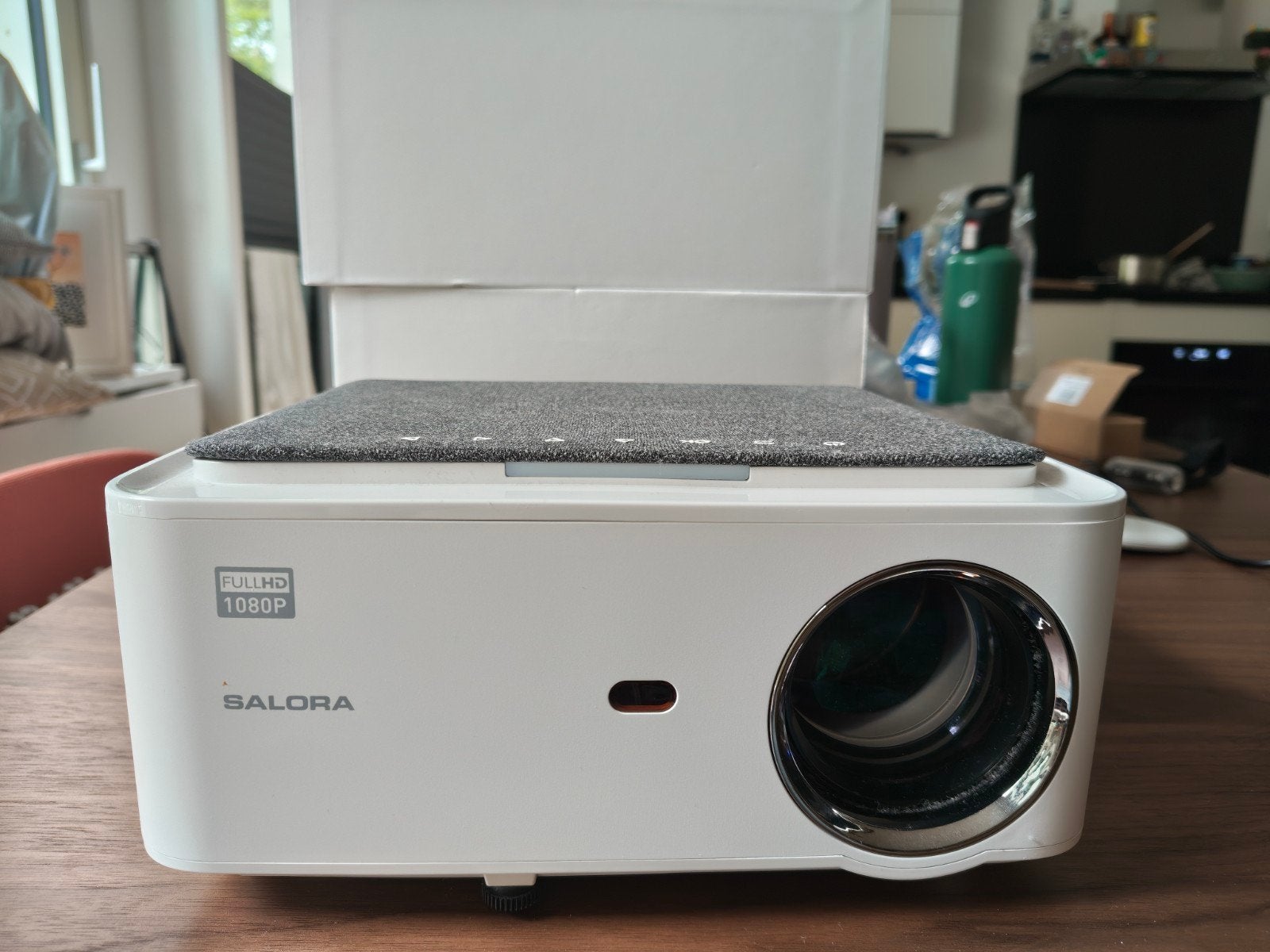 Salora 51BFM3850 Beamer met Chromecast - Full HD Smart TV, Audio, Tv en Foto, Beamers, Gebruikt, LED, Salora, Ophalen of Verzenden