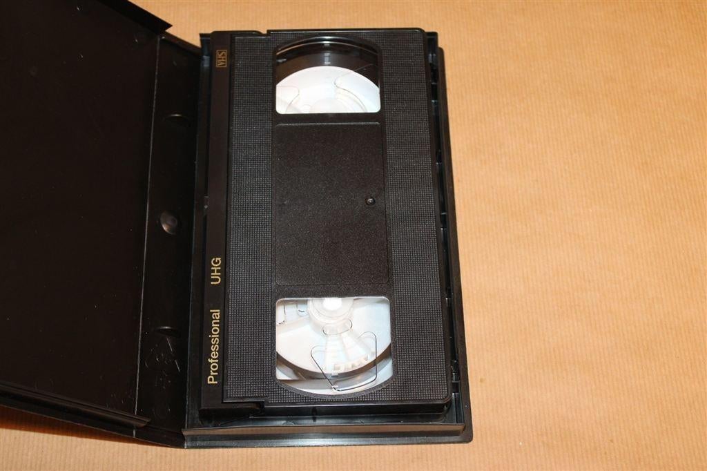 Emmercompascuum VHS Video Jaren 50 60, Unieke Beelden, Ophalen of Verzenden, Gelezen