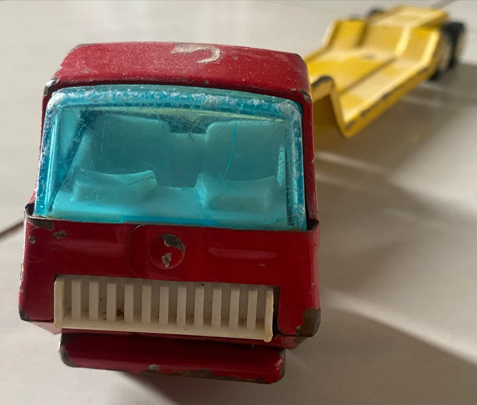 Vintage Tonka vrachtwagen met oplegger - Rood/Geel, Ophalen of Verzenden, Gebruikt