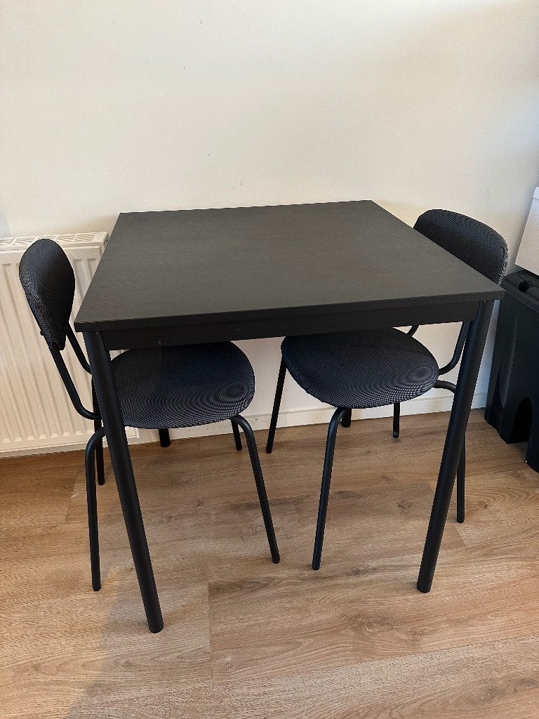 Dining table and 2 chairs, Huis en Inrichting, Tafels | Eettafels, Ophalen, 50 tot 100 cm, Vierkant, Tot twee personen