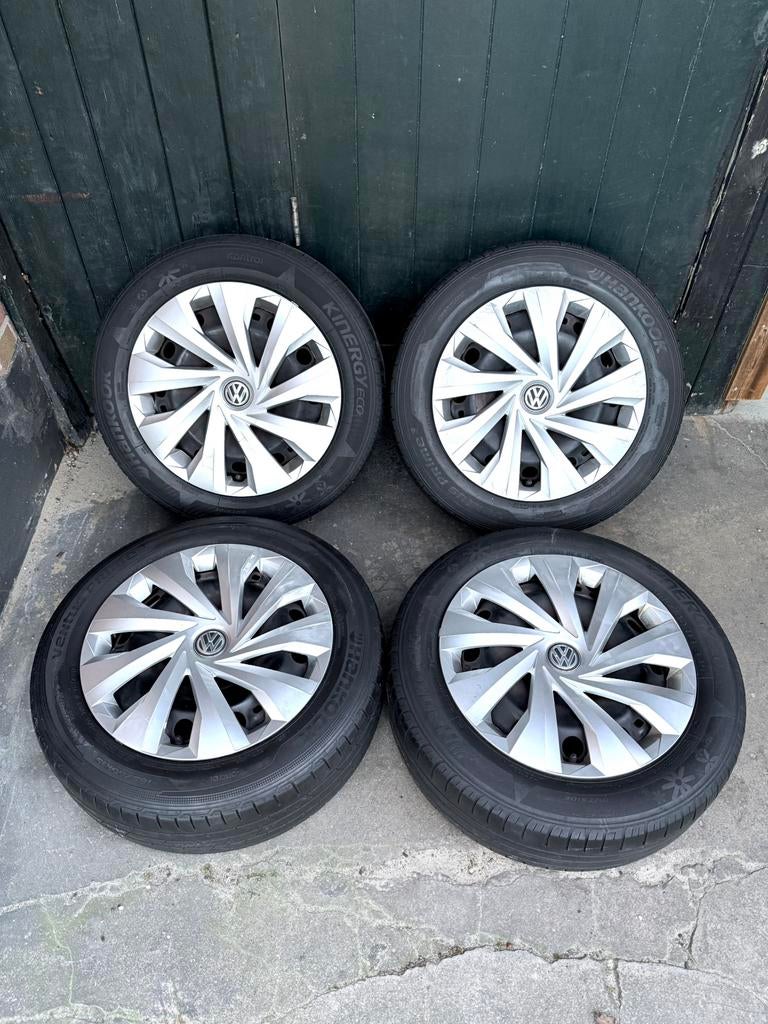Volkswagen Polo 8 Velgen 15 Inch Origineel met Zomerbanden, Auto-onderdelen, Banden en Velgen, Ophalen, 15 inch, Banden en Velgen